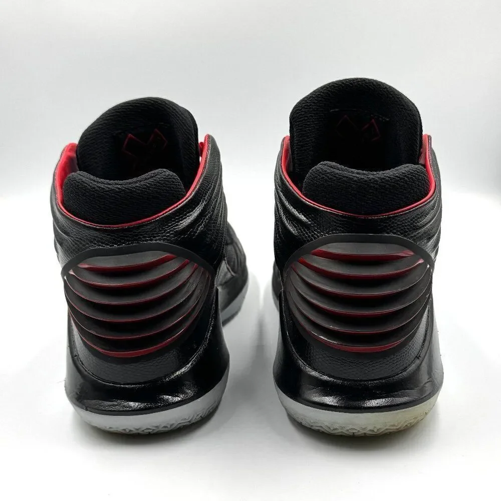 Air Jordan 32 'Banned'